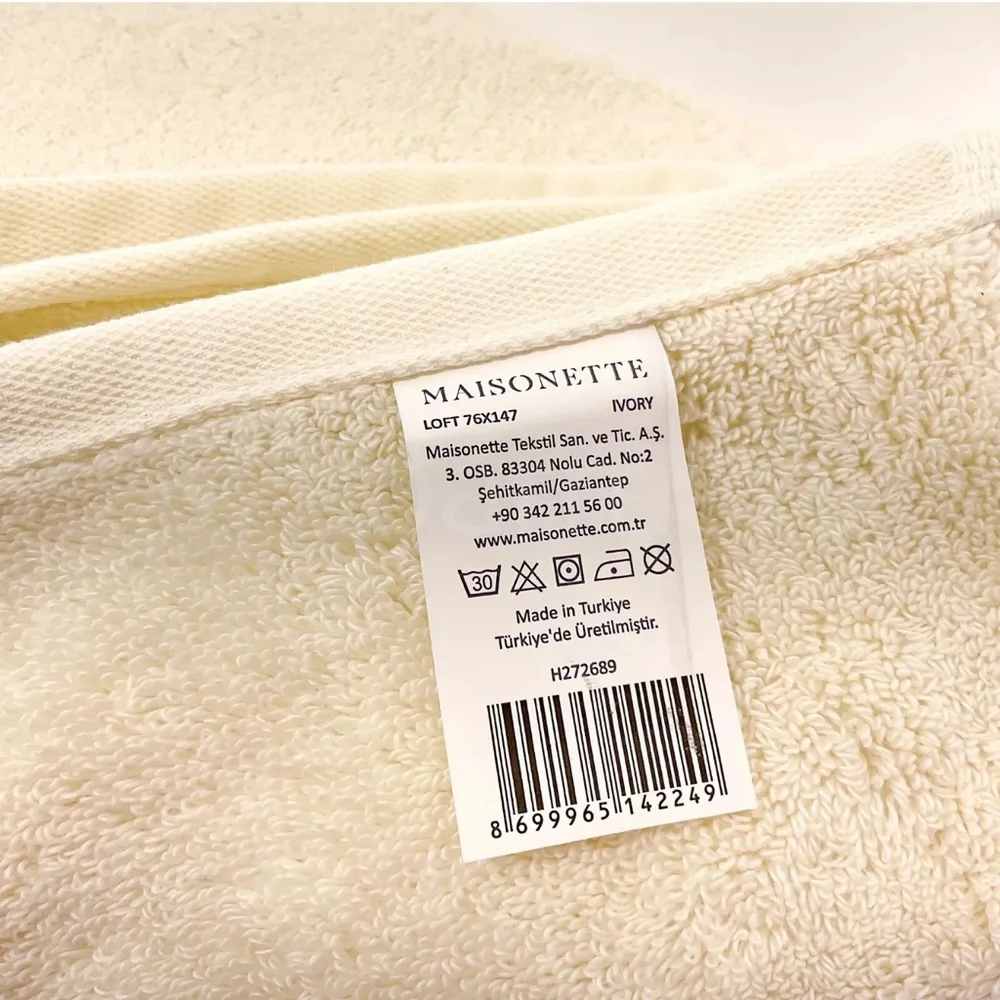 Maisonette Loft Egyptian Cotton Bath Towel 29x59” Made In Turkey Ivory Color NWT